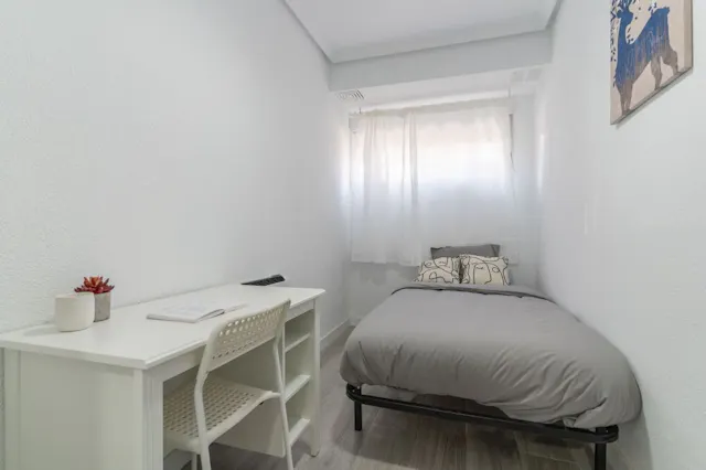 Private room in Calle de Fermín Donaire, Madrid (1535034) room image 1
