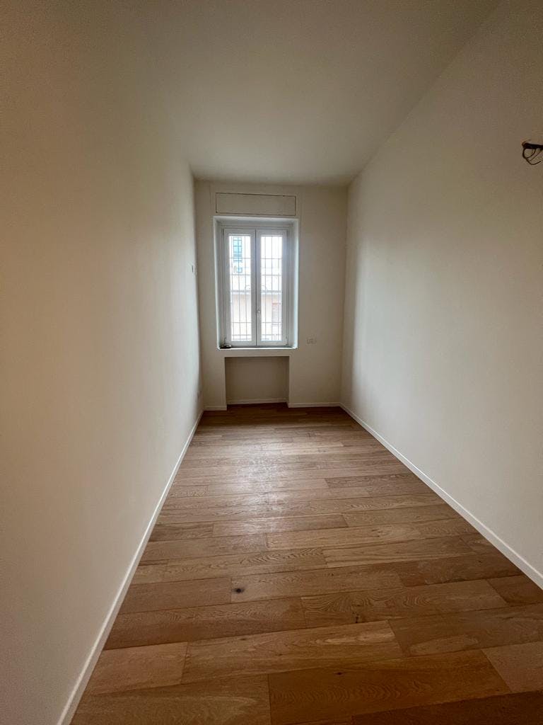 Single room Milan, 1 bed, 12m² — photo 1