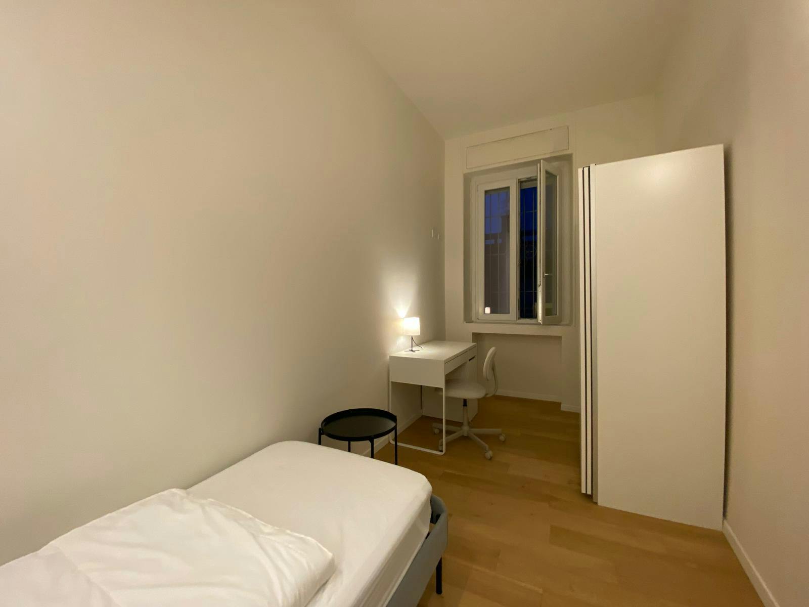 Via Manlio e Gioacchino Savaré, Milan preview