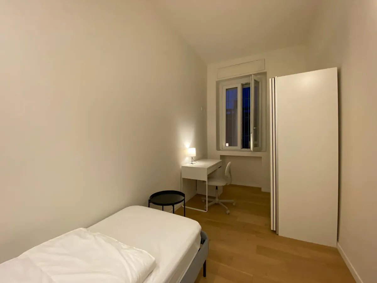 Private room in Via Manlio e Gioacchino Savaré, Milan (1535078) ROOM