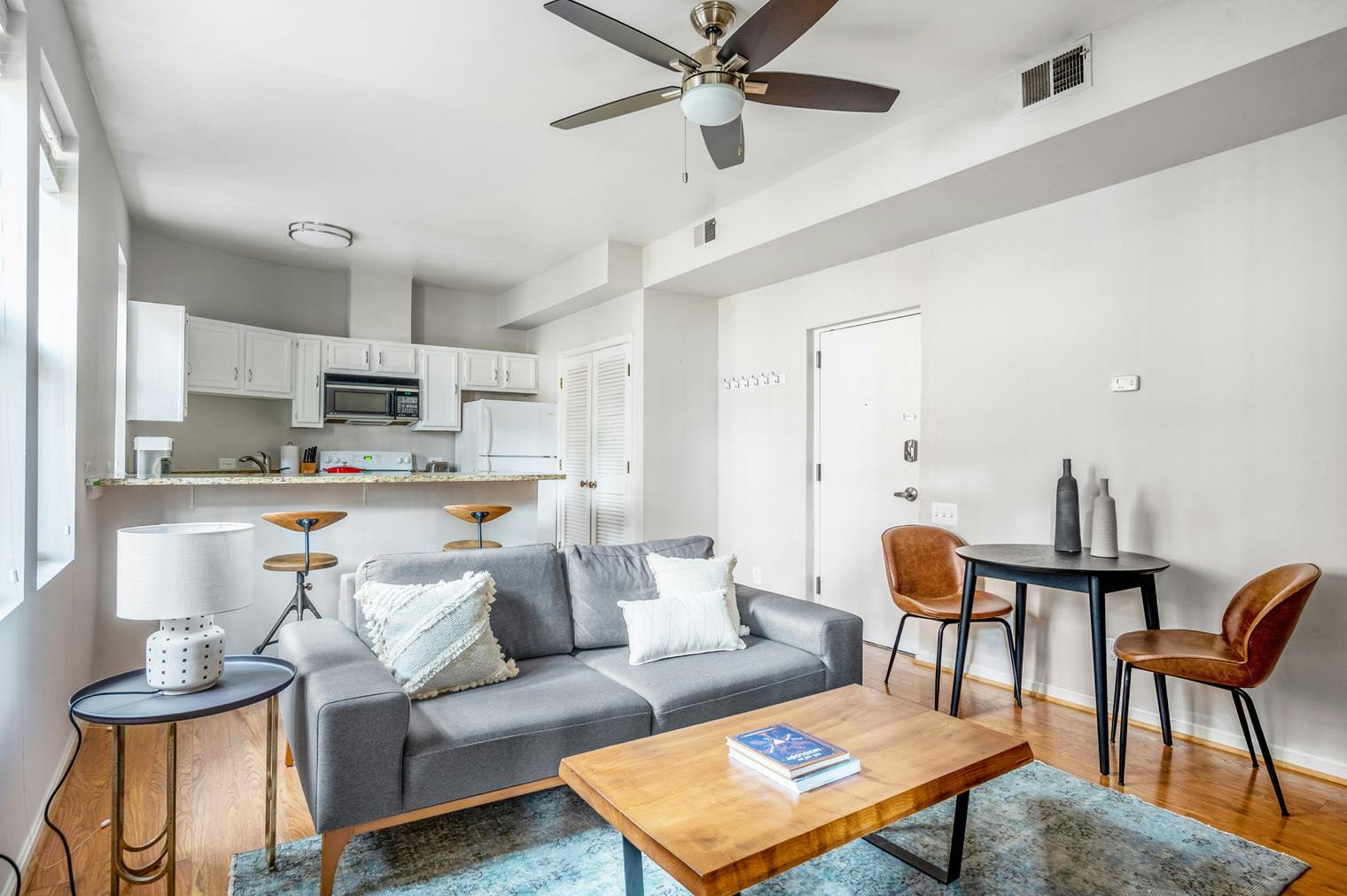 Appartamento in affitto a $4,769 al mese a Washington, D.C., Vernon Street Northwest