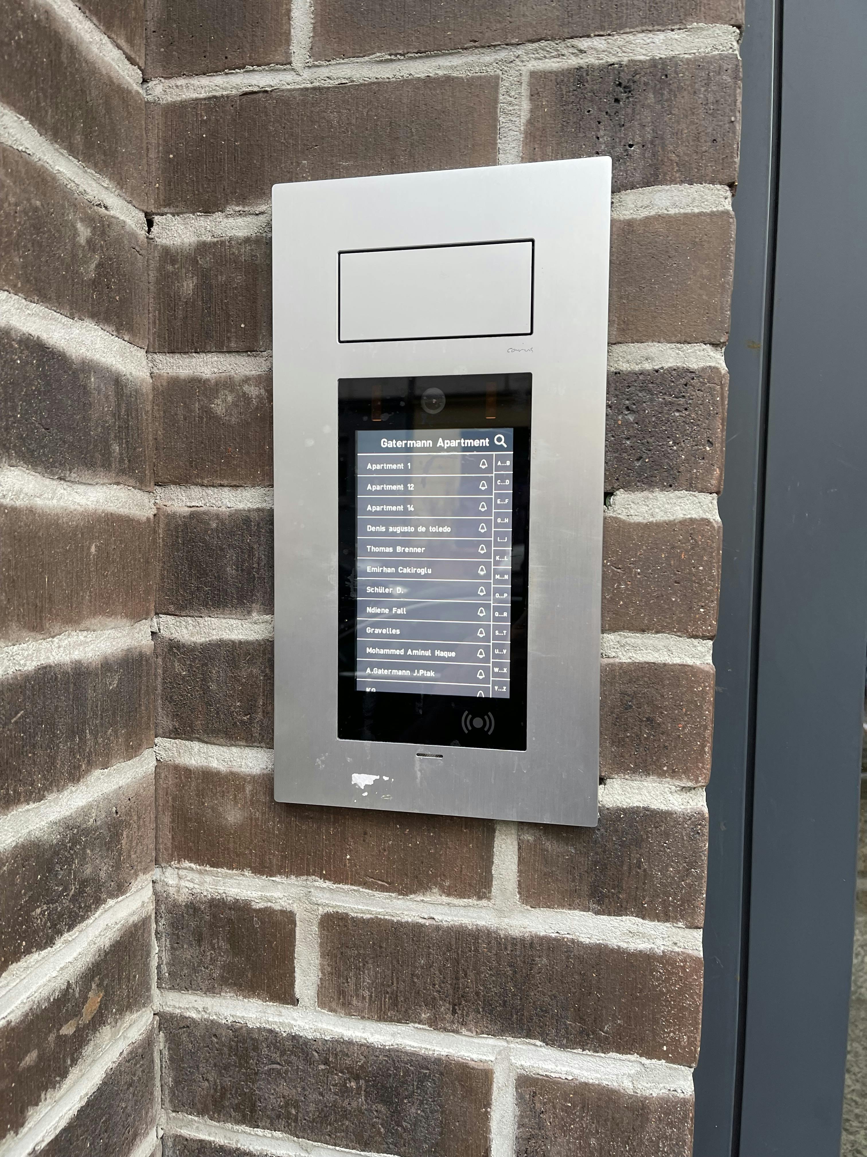 preview gallery tile