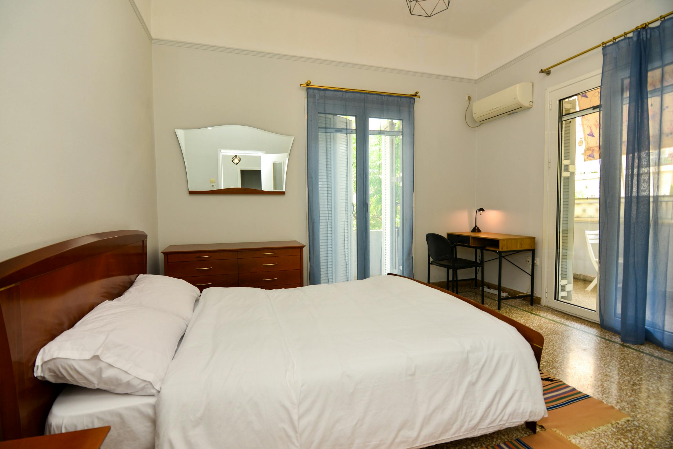 Privé kamer te huur voor € 280 per maand in Piraeus, Theotoki G.