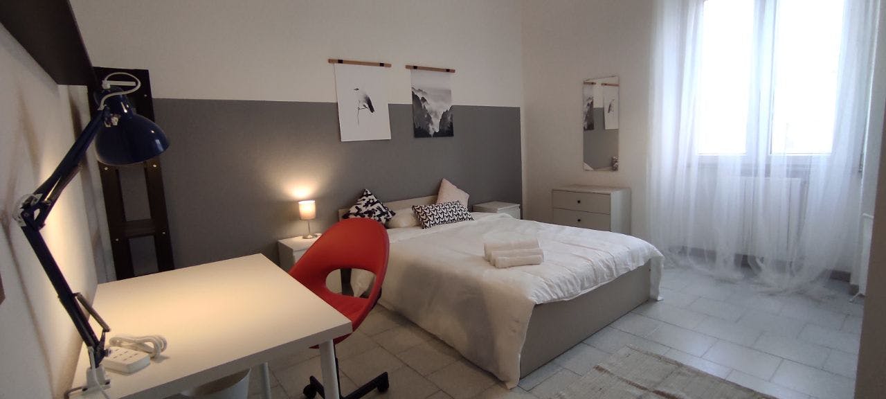 Приватна кімната за оренду для 365 EUR на місяць у Nuoro, Via Alberto La Marmora