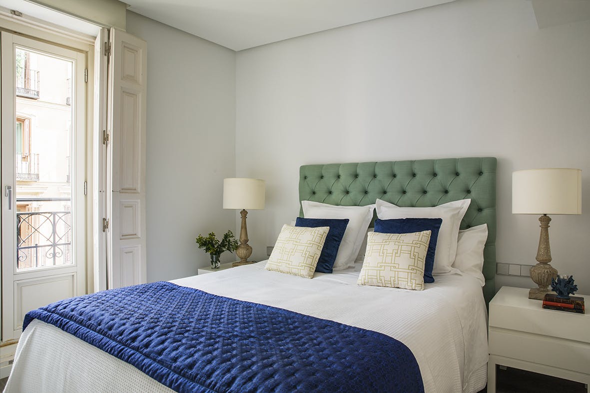 Calle de Fernando VI, Madrid preview