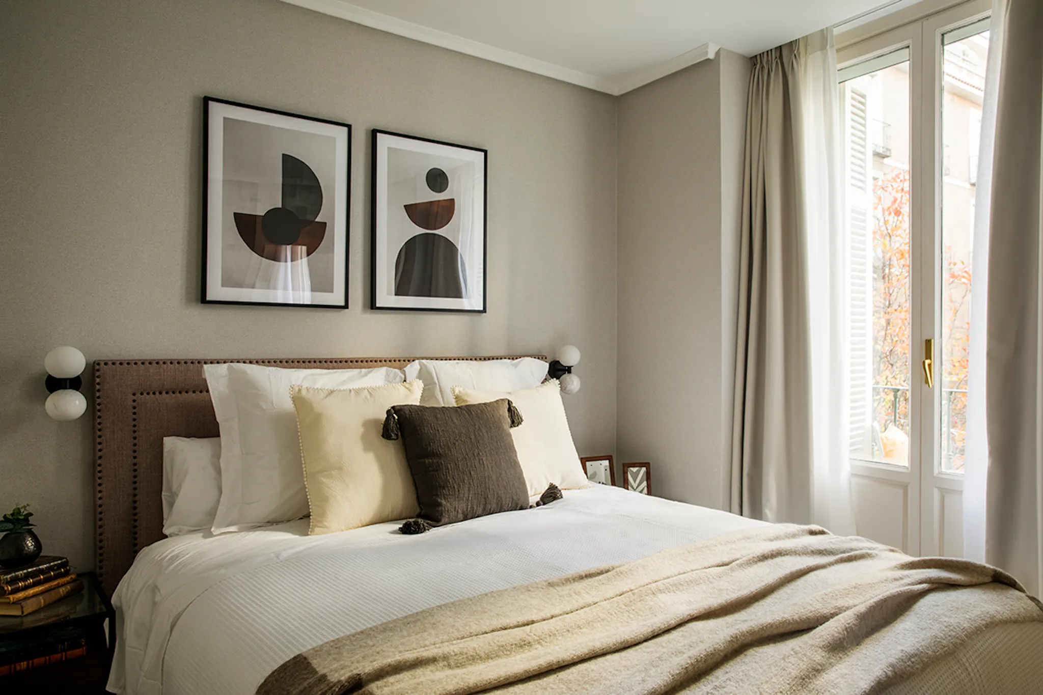 Calle del Arenal, Madrid preview