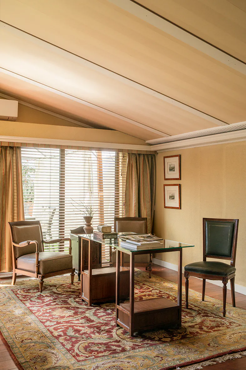 4-Bedroom Apartment in Calle de Rafael Calvo, Madrid (1535585) ROOM 3