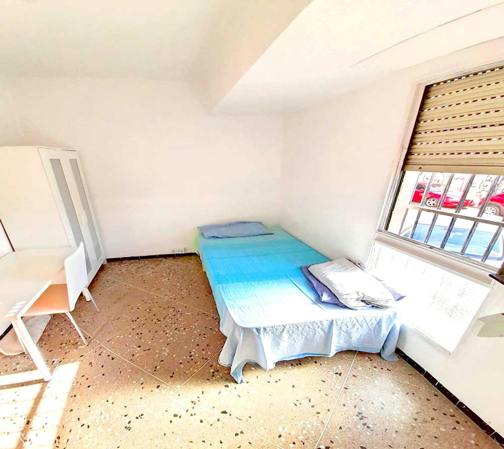 Carrer del Submarí, Valencia preview