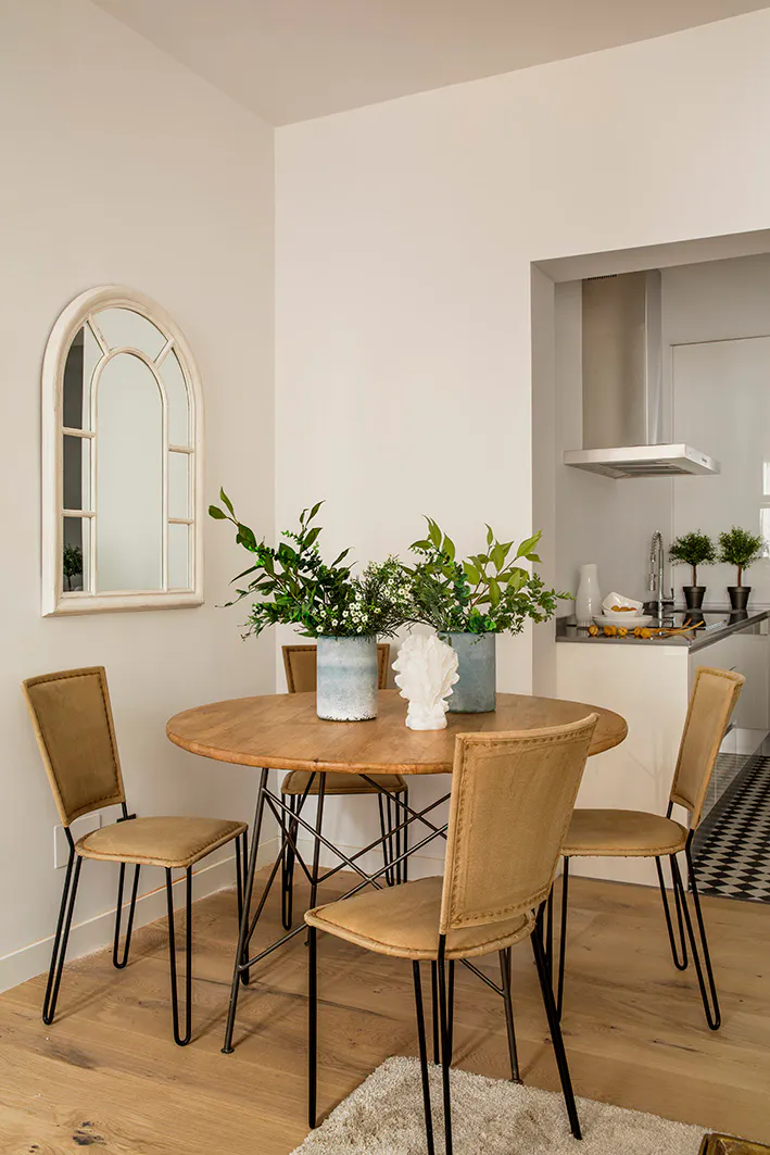 2-Bedroom Apartment in Calle Blanca de Navarra, Madrid (1535696) ROOM 2