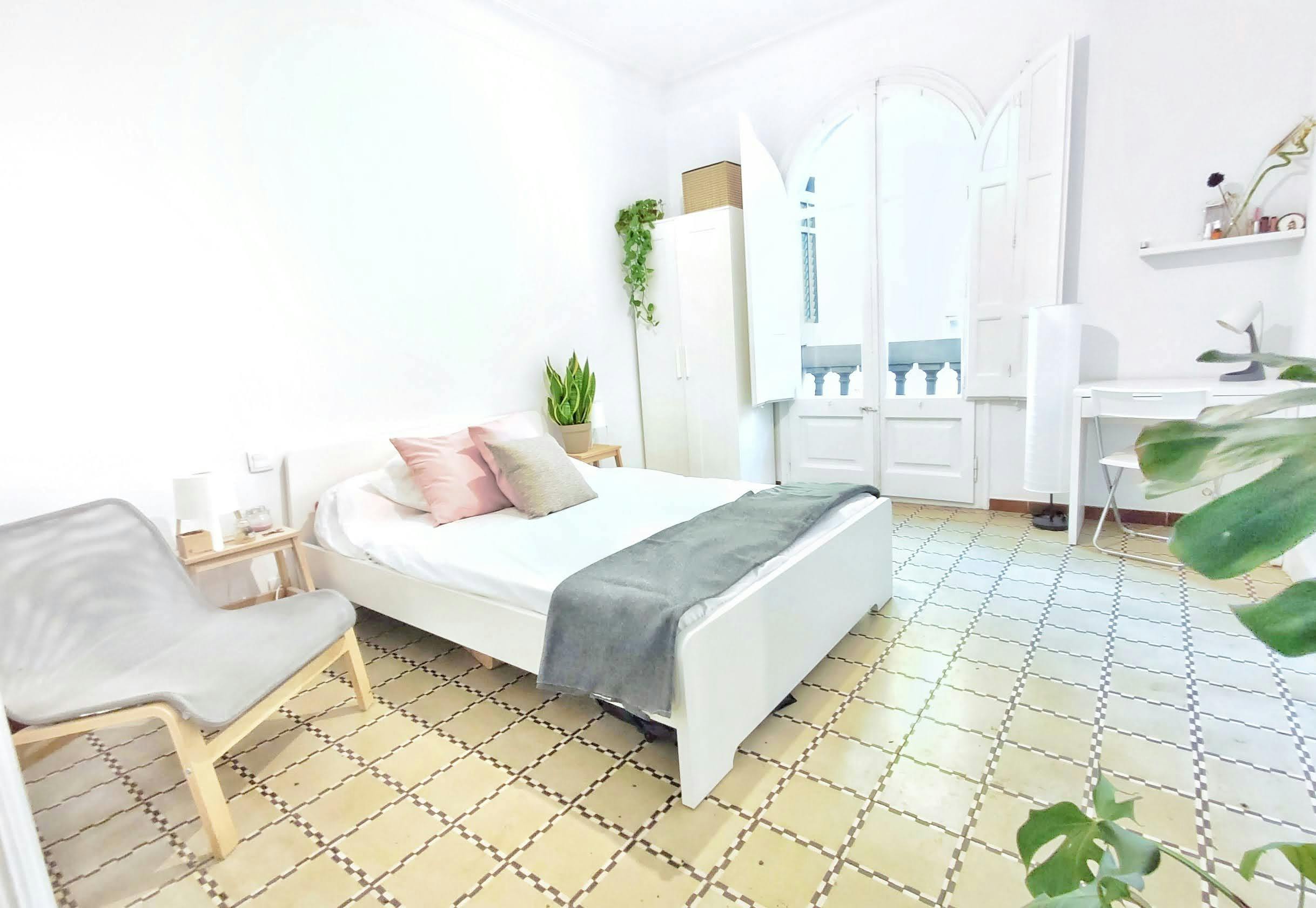 Single room Barcelona, 1 bed, 12m² — photo 4