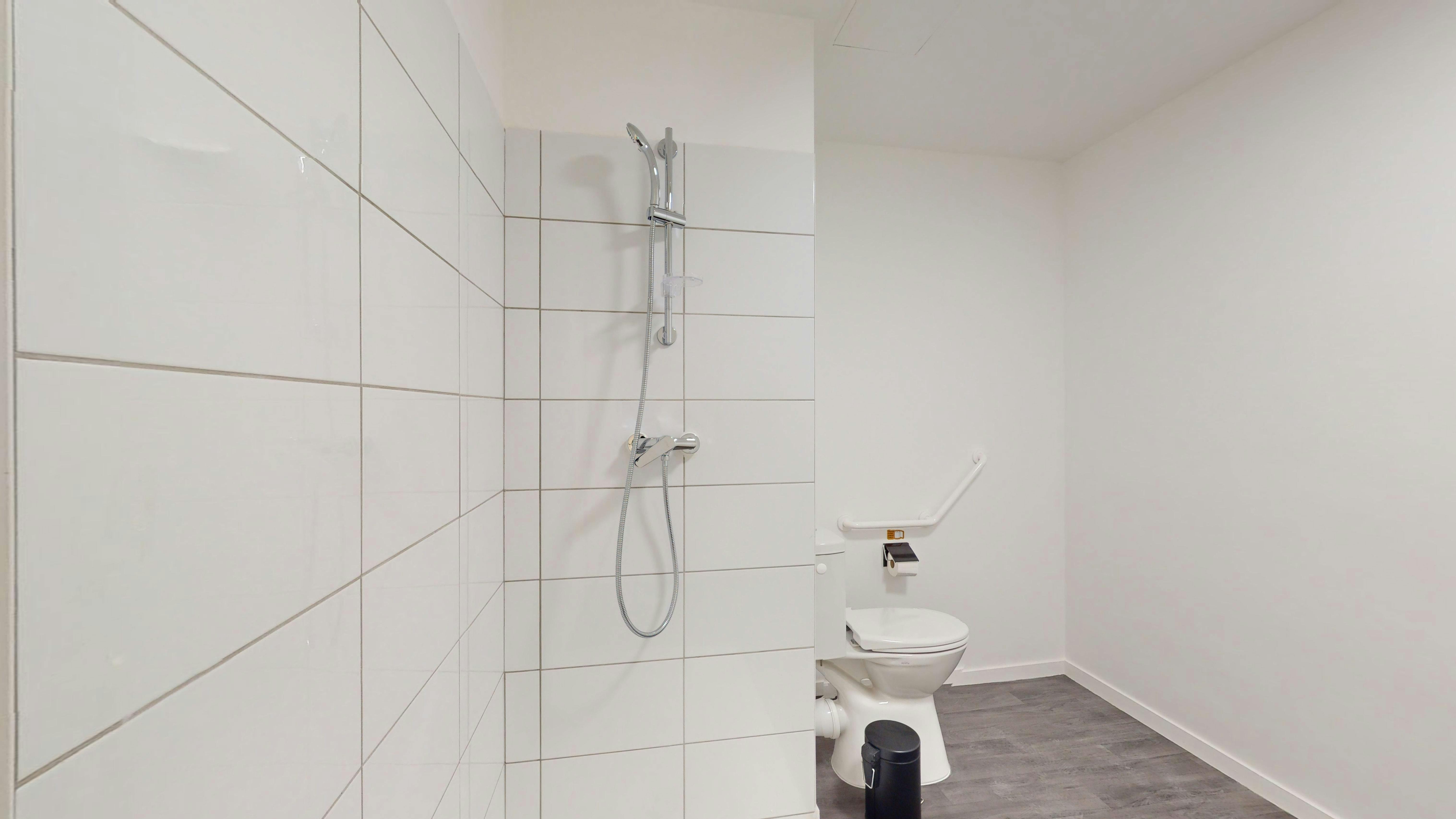 Apartment Cergy, 2m² — photo 156
