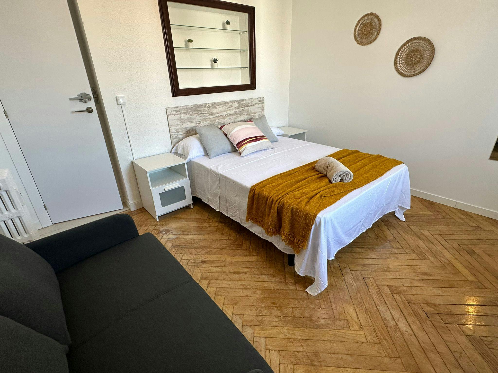 Calle de Cea Bermúdez, Madrid preview