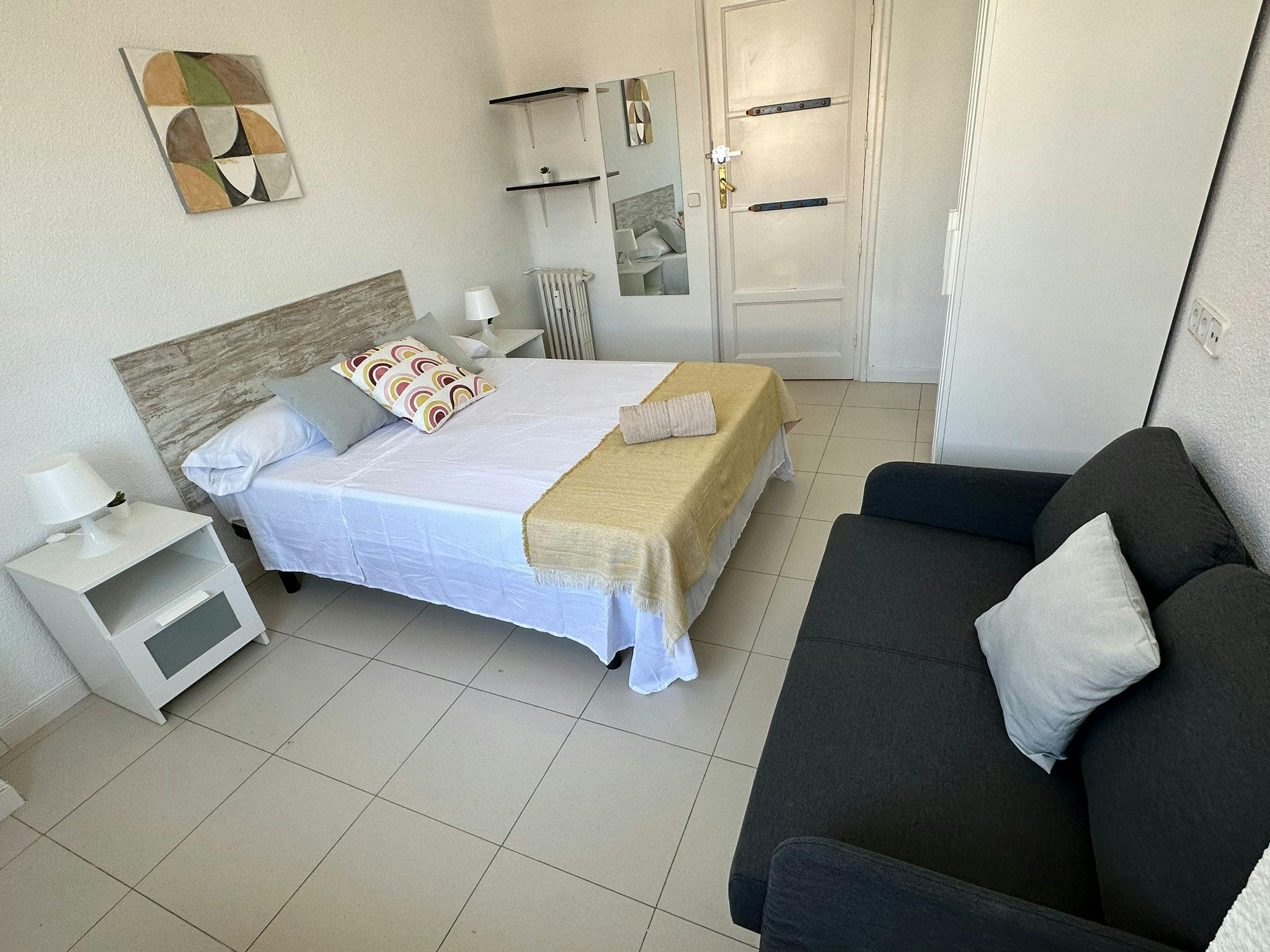 Calle de Cea Bermúdez, Madrid preview