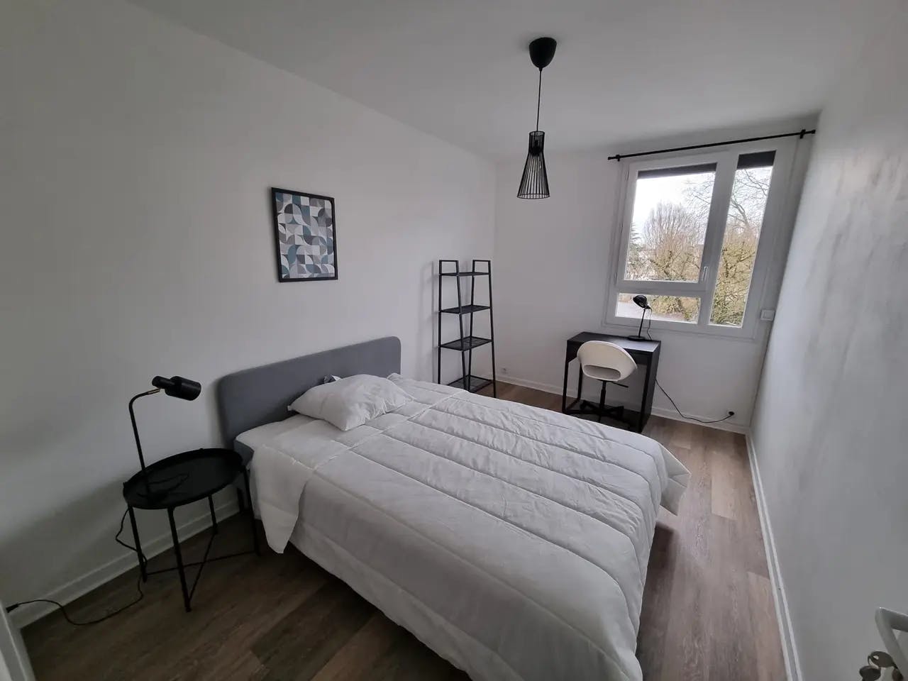 Privat rum att hyra för 396 € i månaden i Saint-Jean-de-la-Ruelle, Rue de la Cirerie