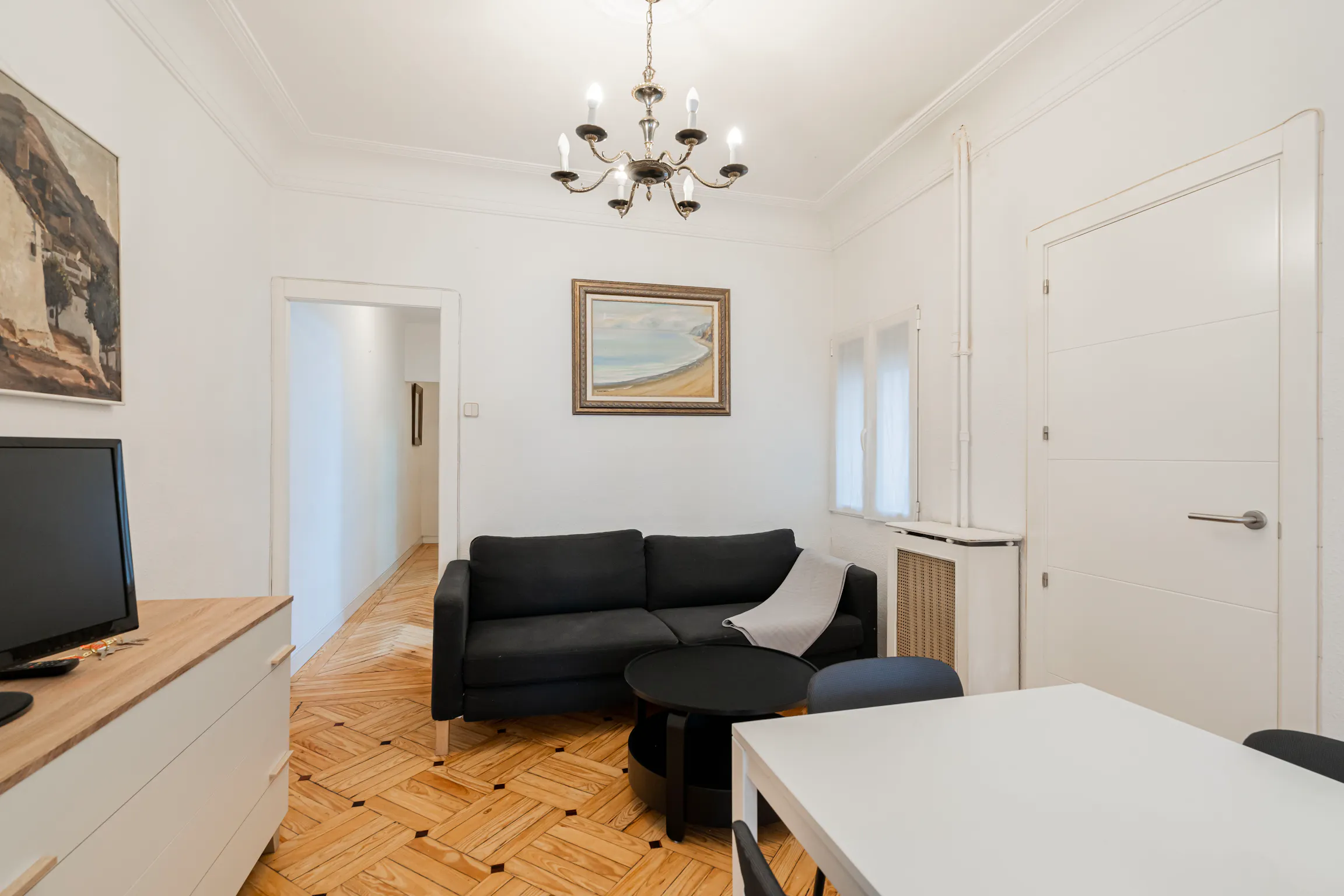 3-Bedroom Apartment in Calle de Juan Álvarez Mendizábal, Madrid (1536083) ROOM 3