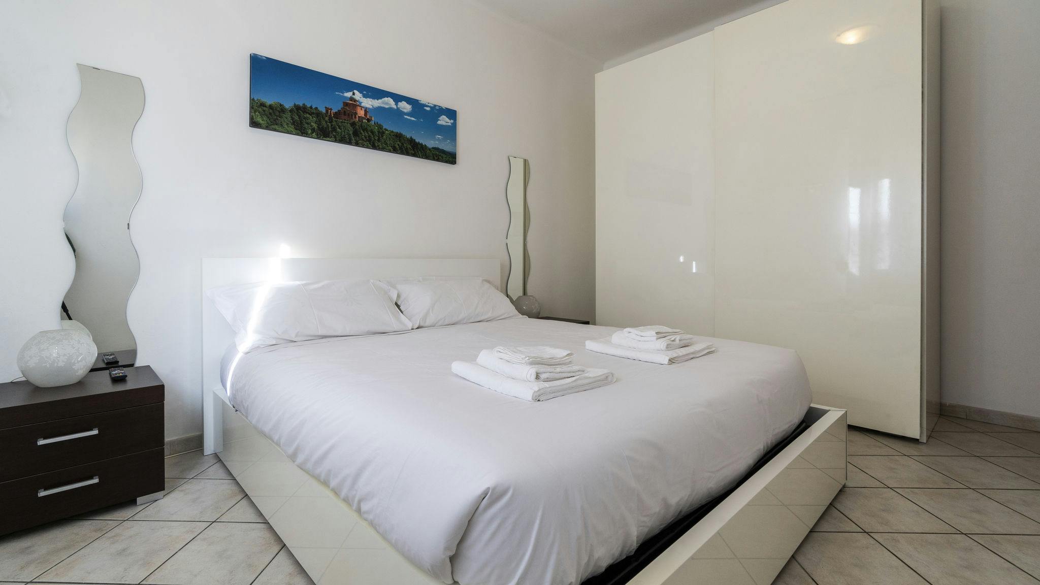 Apartment for rent for €1 per month in Bologna, Via Ferrarese