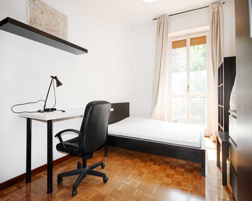 Via Emilio de Marchi, Milan preview