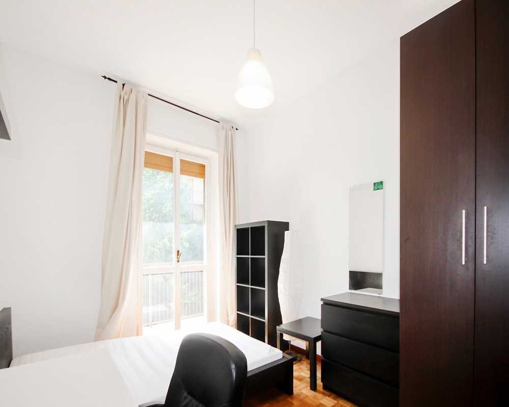 Via Emilio De Marchi, Milan