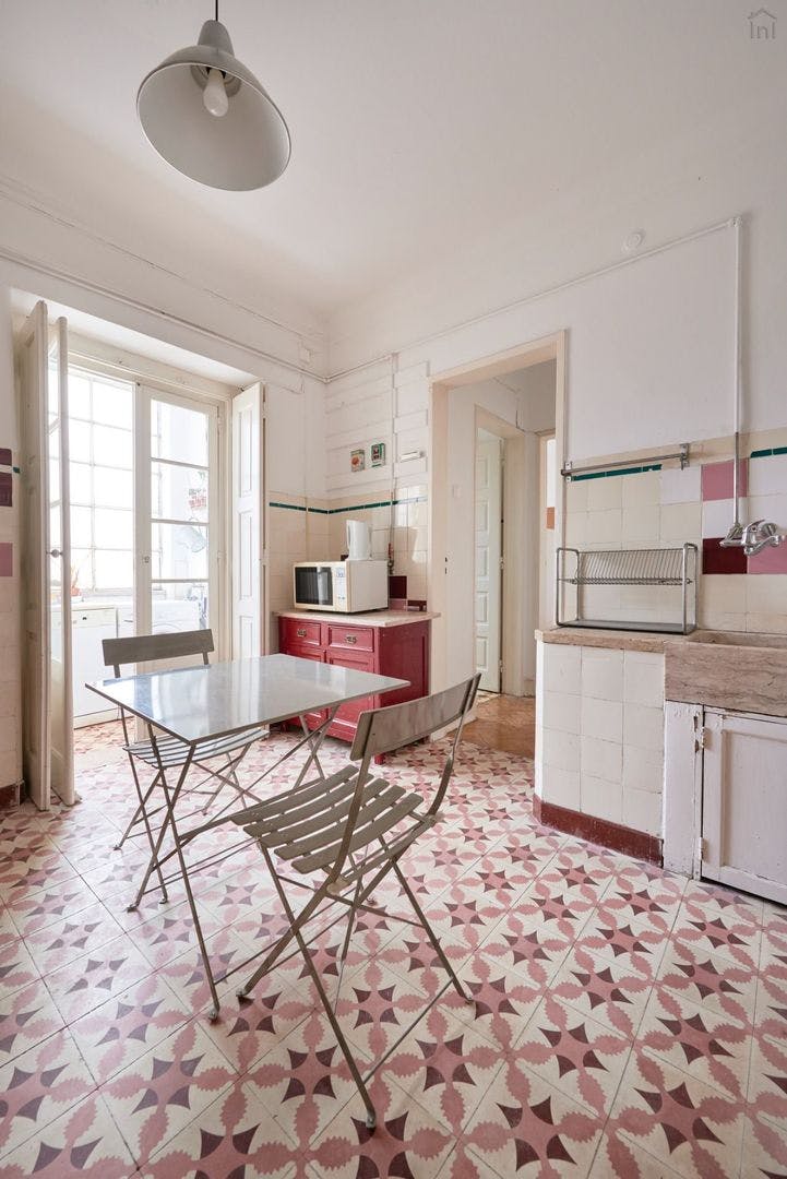 Apartment Lisbon, 100m² — photo 16
