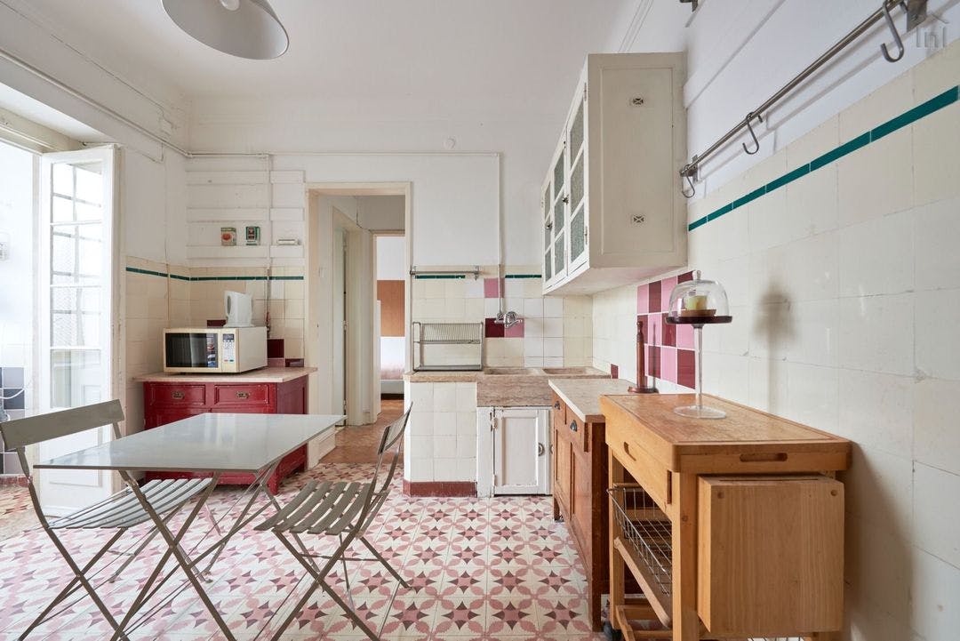 Apartment Lisbon, 100m² — photo 20