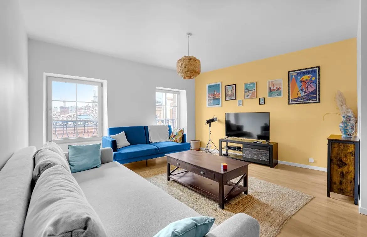 Appartement te huur voor € 994 per maand in Toulouse, Rue du Taur
