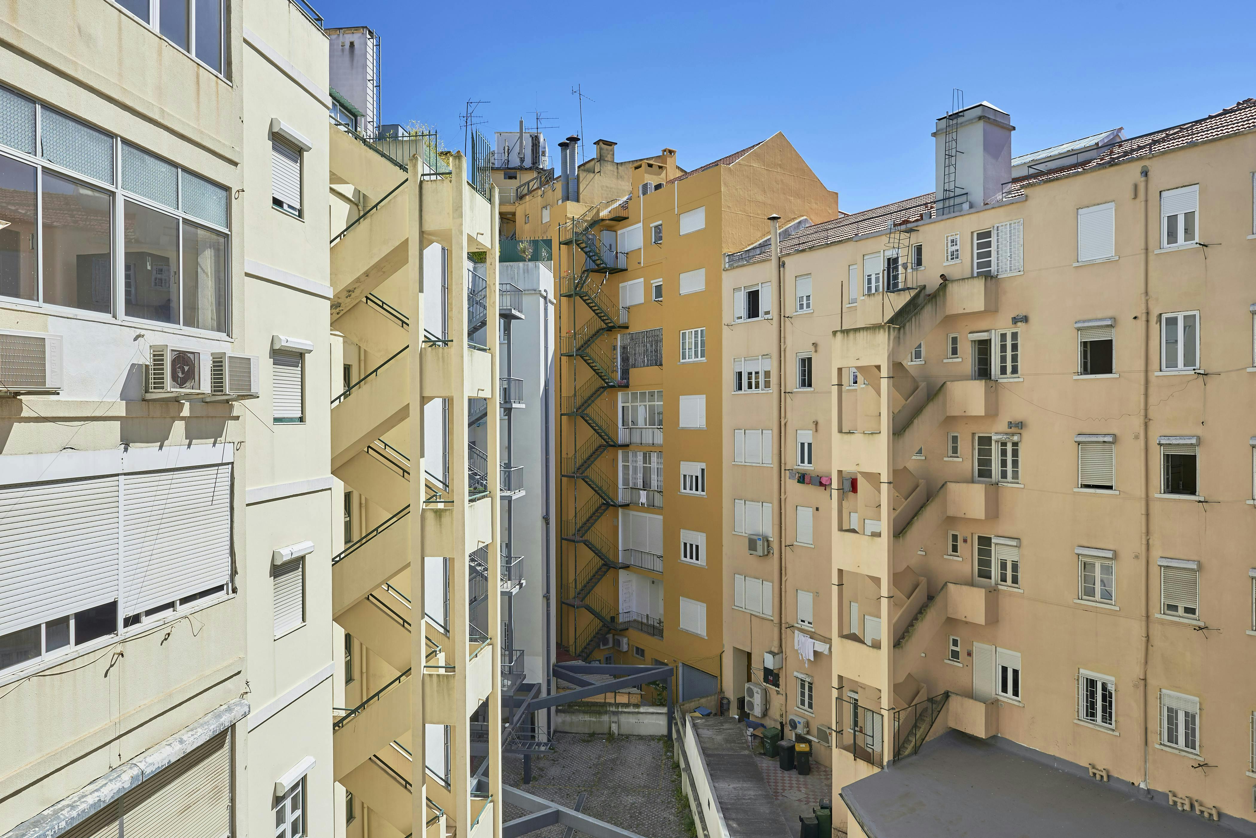 Apartment Lisbon, 100m² — photo 10
