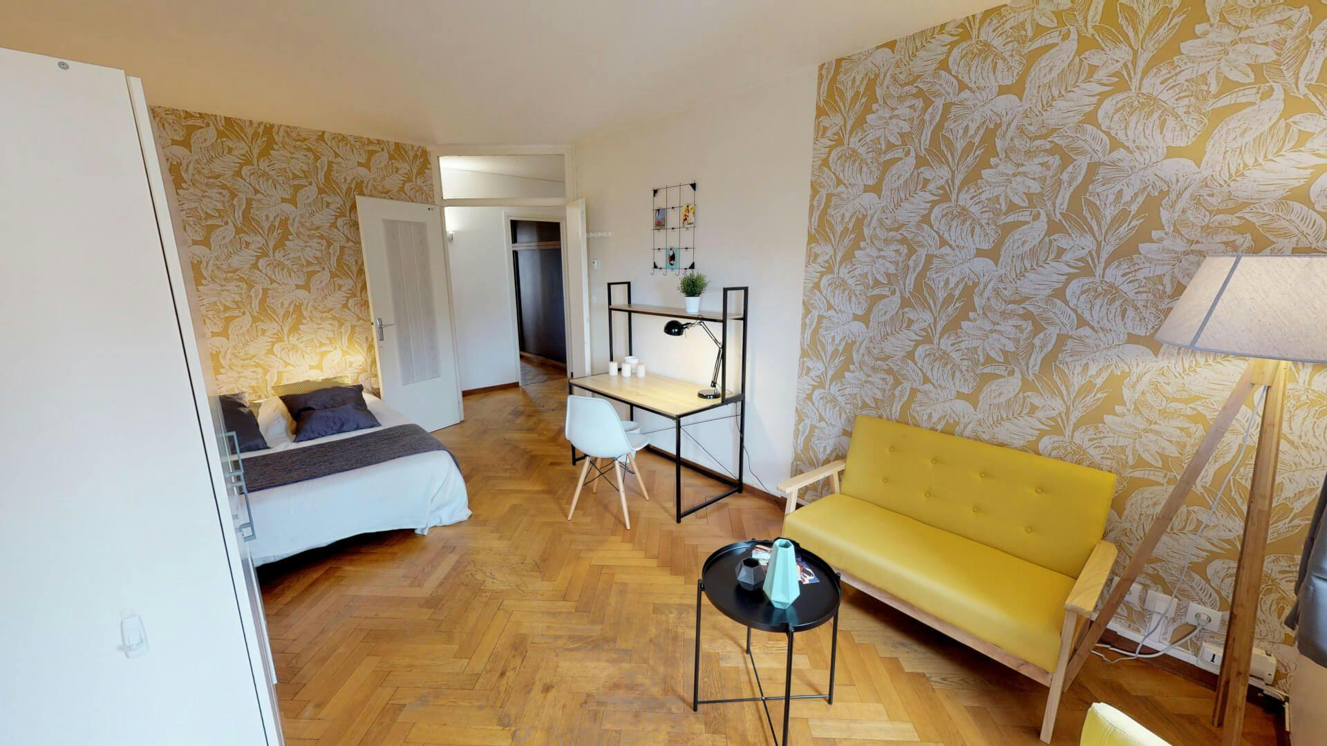 Rue Garibaldi, Lyon - in Lyon