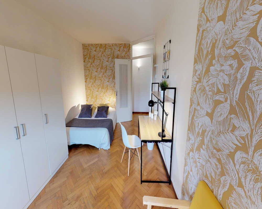 Private room in Rue Garibaldi, Lyon (1536317) room image 2