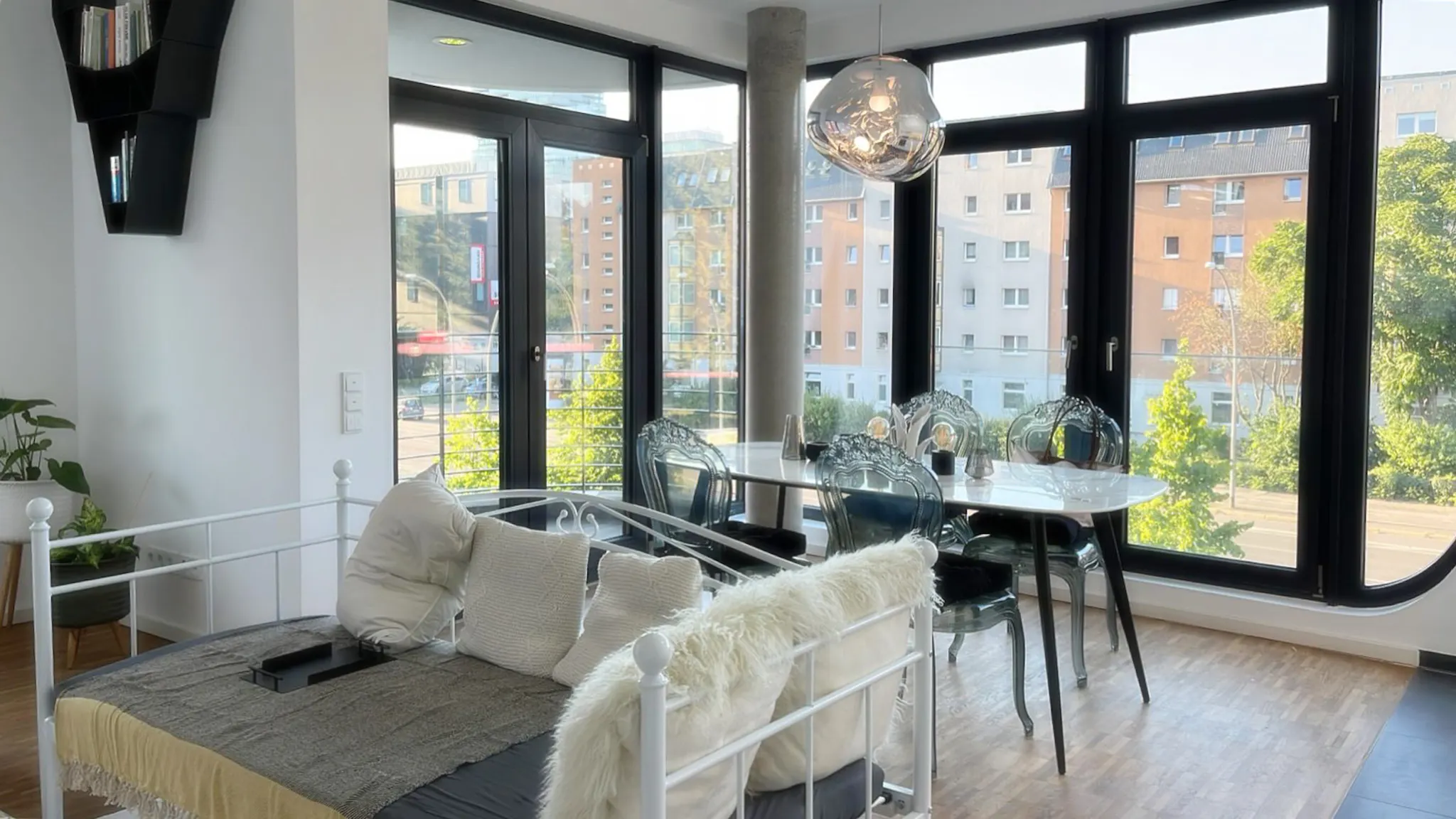 Stralauer Allee, Berlin preview