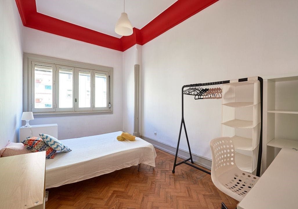 Avenida Almirante Reis, Lisbon preview