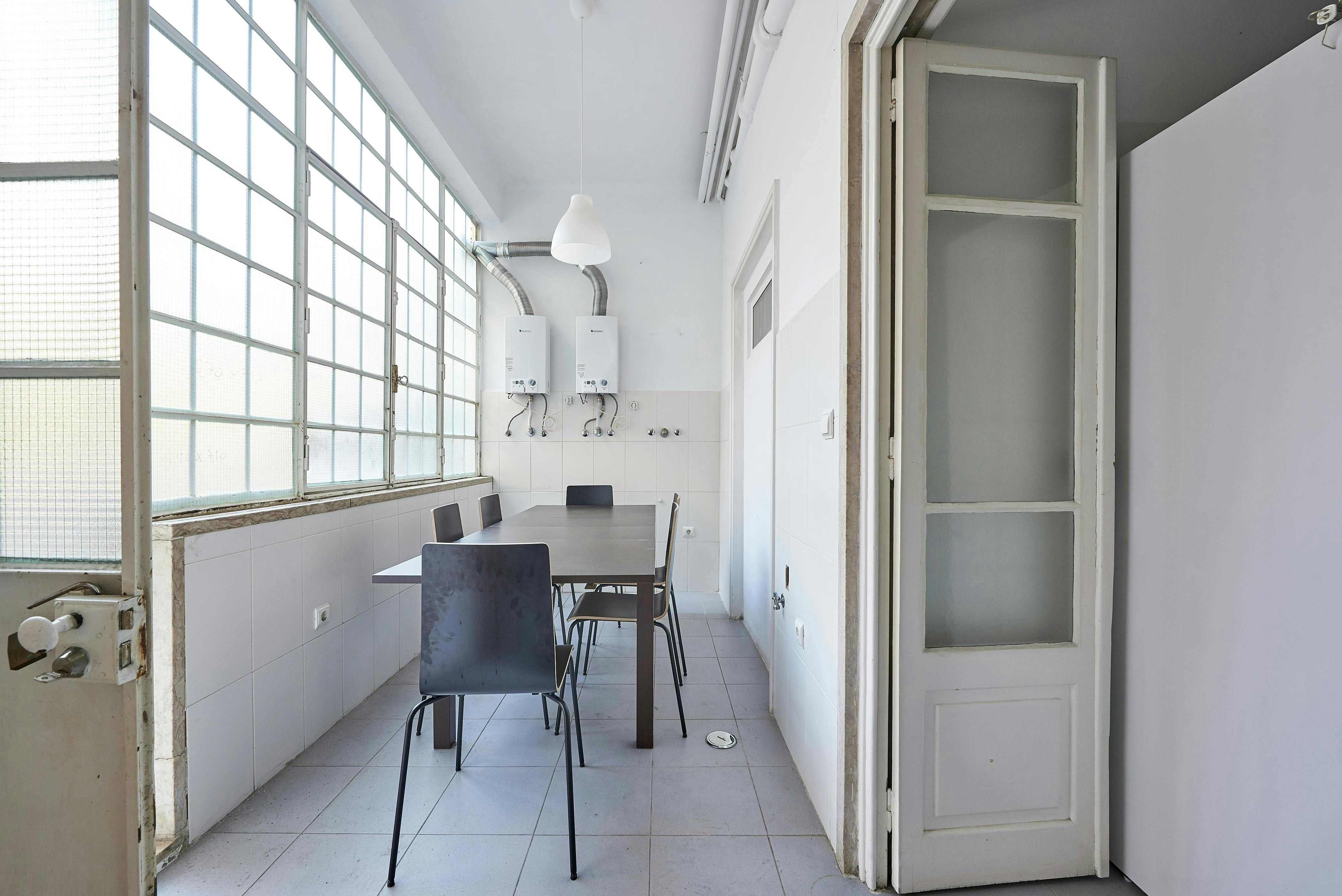 Apartment Lisbon, 100m² — photo 1