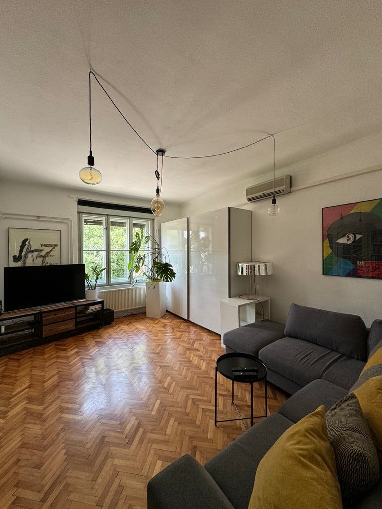 Bleiweisova cesta, Ljubljana preview