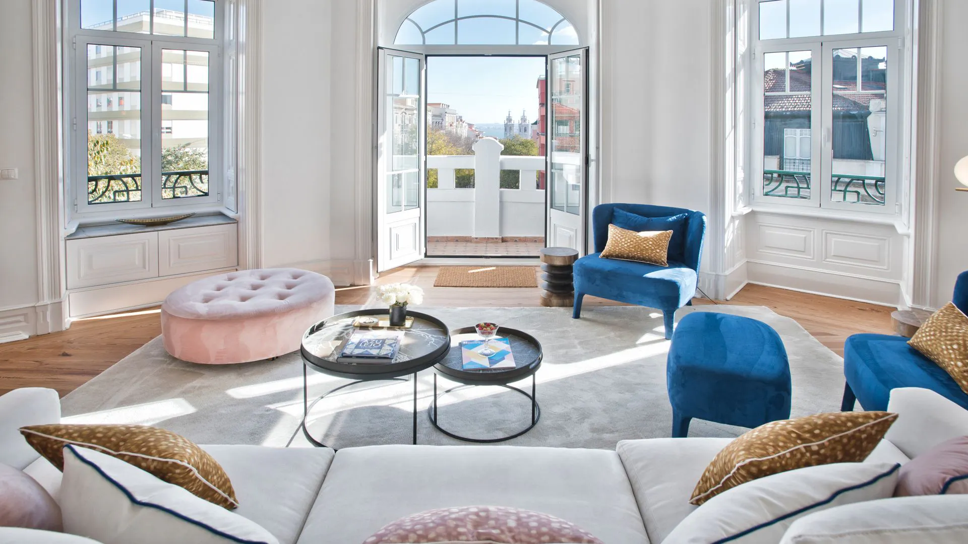 3-Bedroom Apartment in Rua Saraiva de Carvalho, Lisbon (1536617) ROOM 2