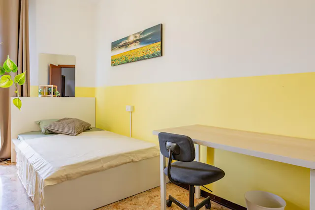 Private room in Via Ponale, Milan (1536651) room image 1