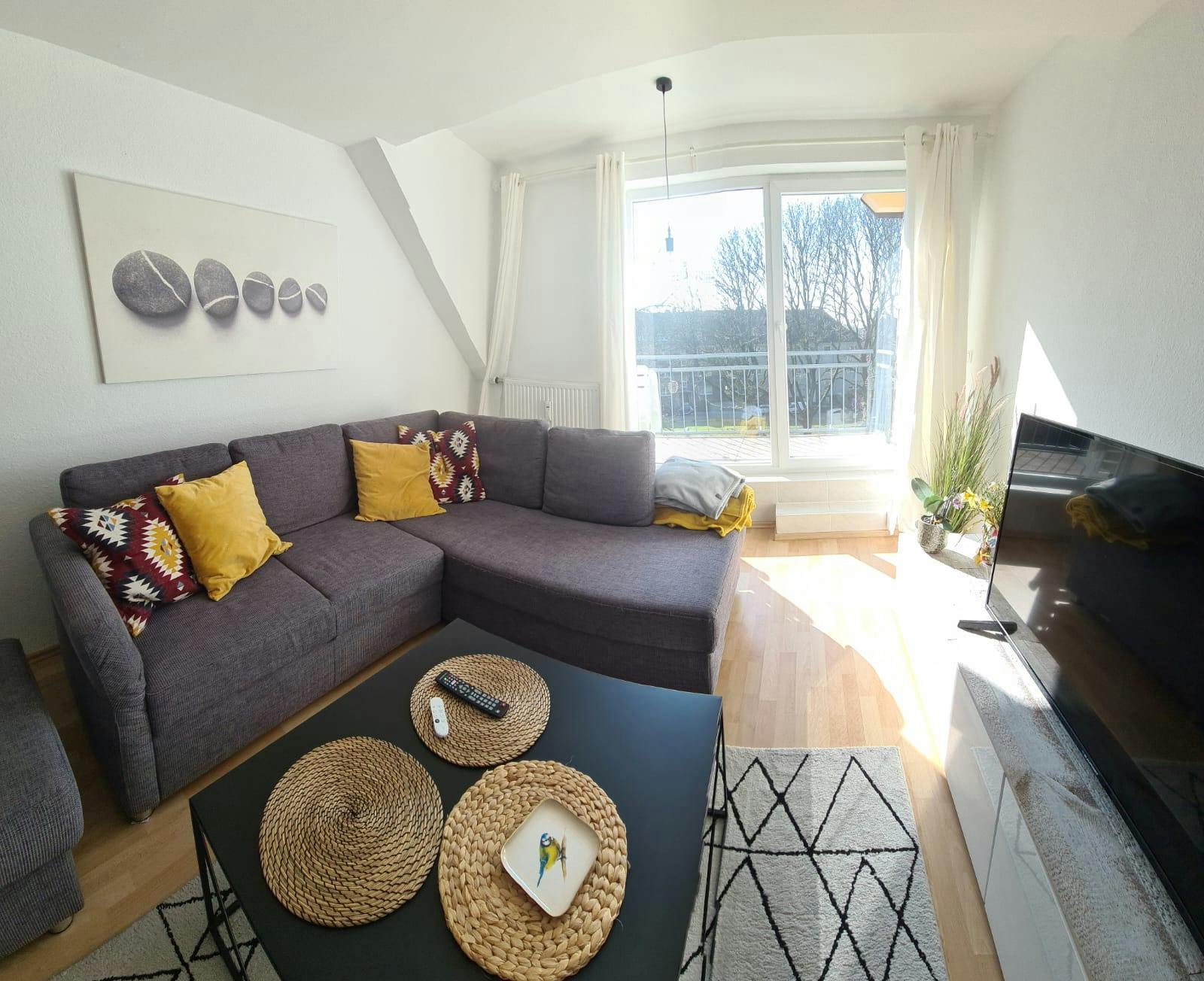 Apartment for rent for €1,850 per month in Dortmund, Plauener Straße