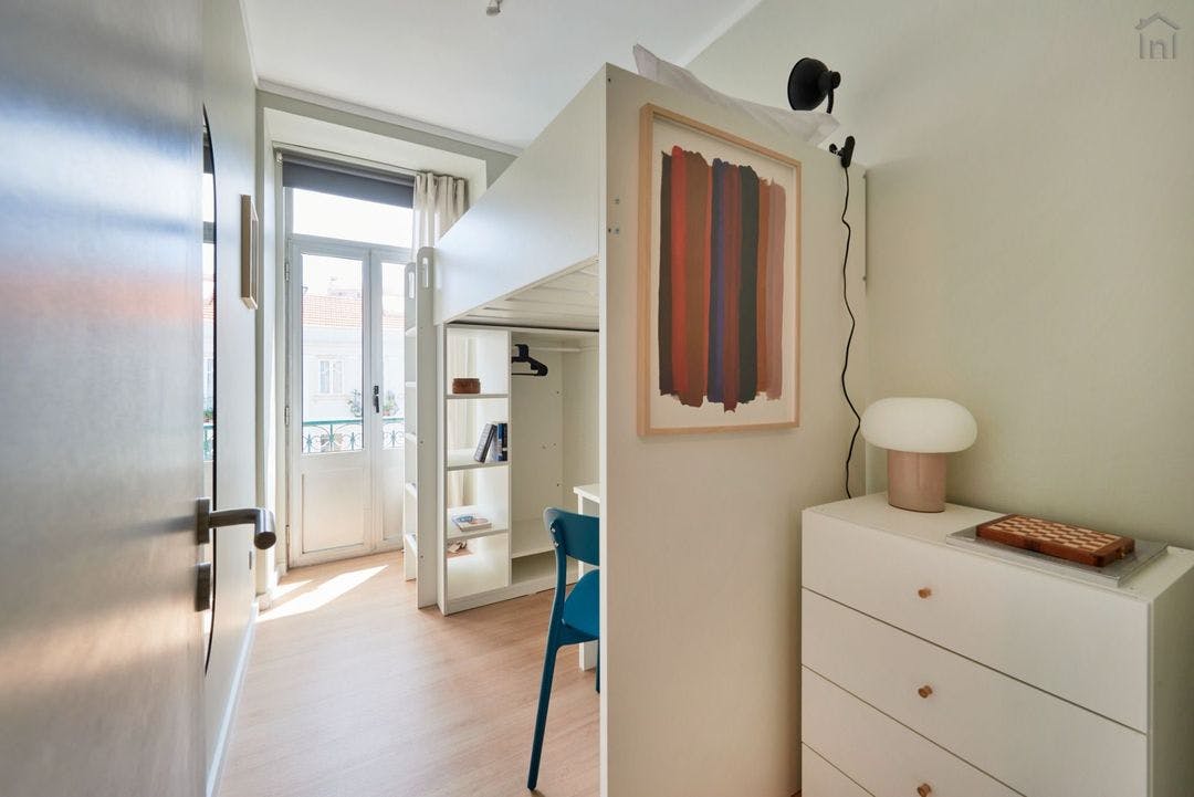 Rua Morais Soares, Lisbon preview