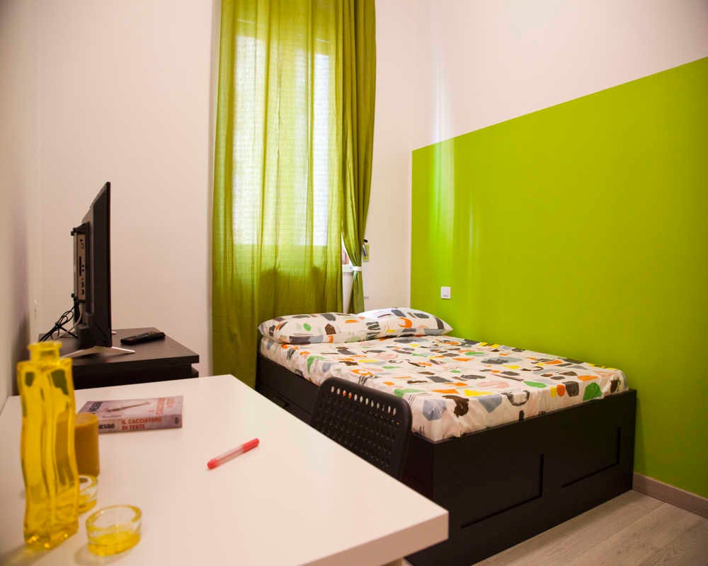 Via Conca del Naviglio, Milan preview