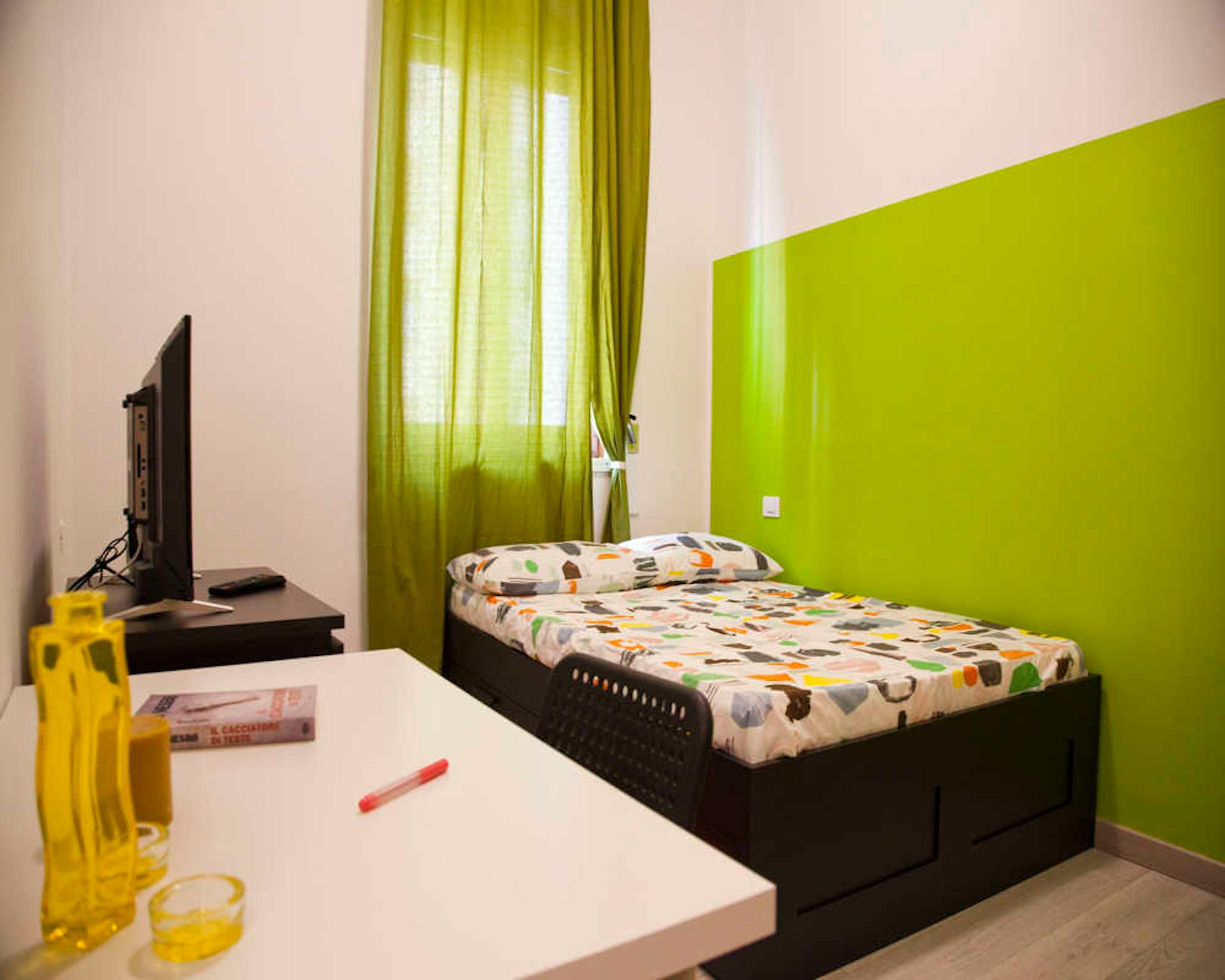 Via Conca del Naviglio, Milan preview