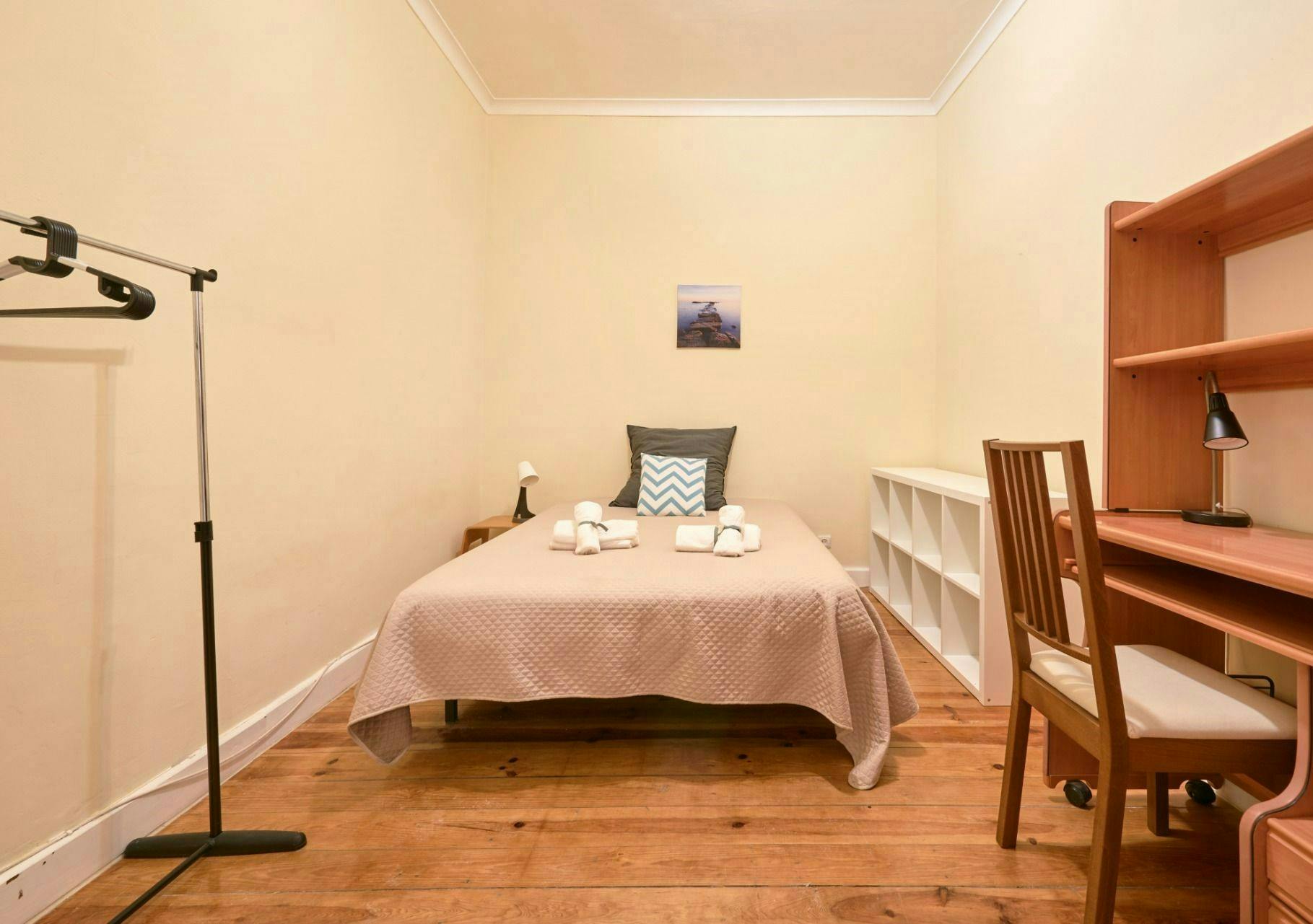 Rua do Telhal, Lisbon preview