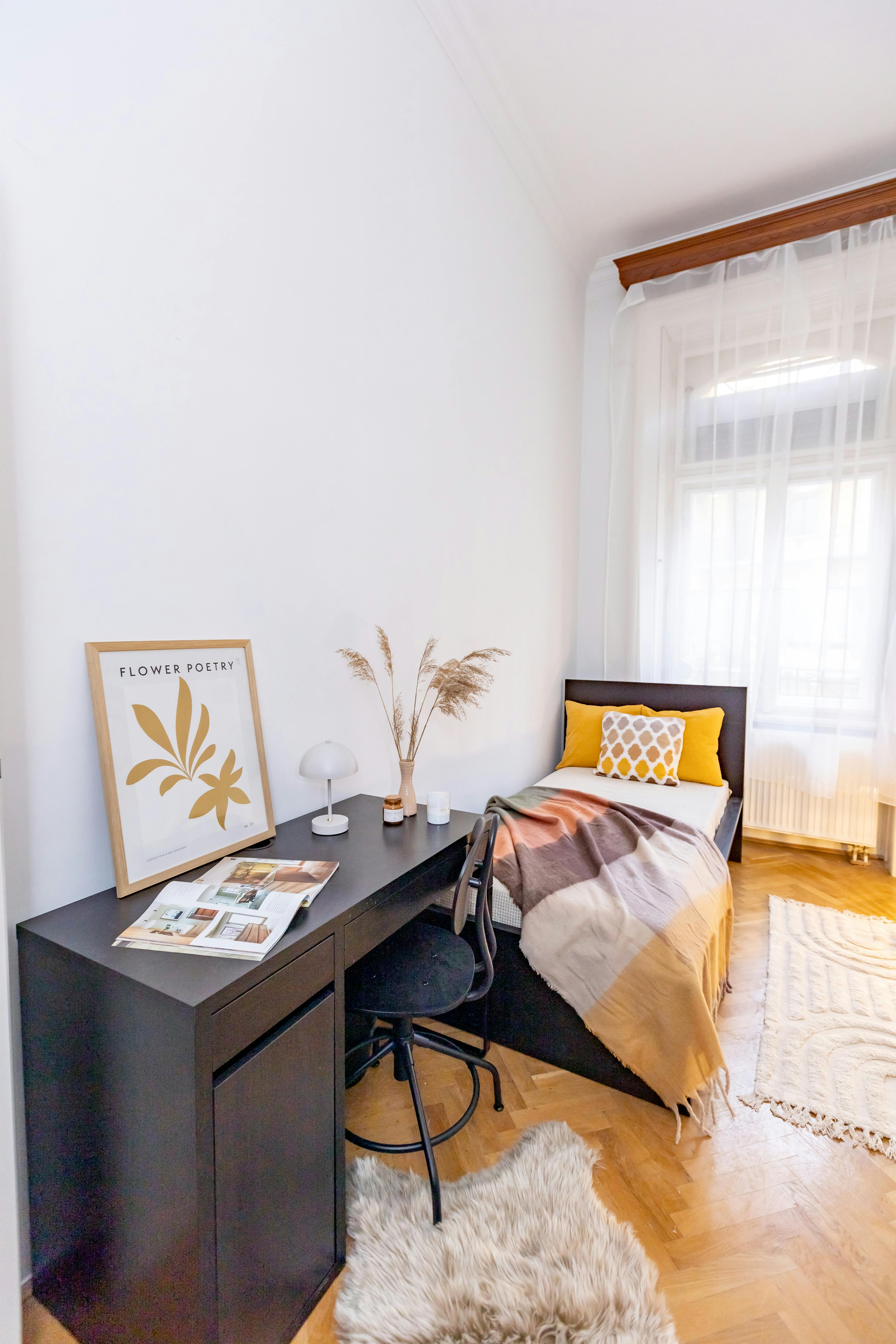 Private room for rent for HUF 93,105 per month in Budapest, Baross utca