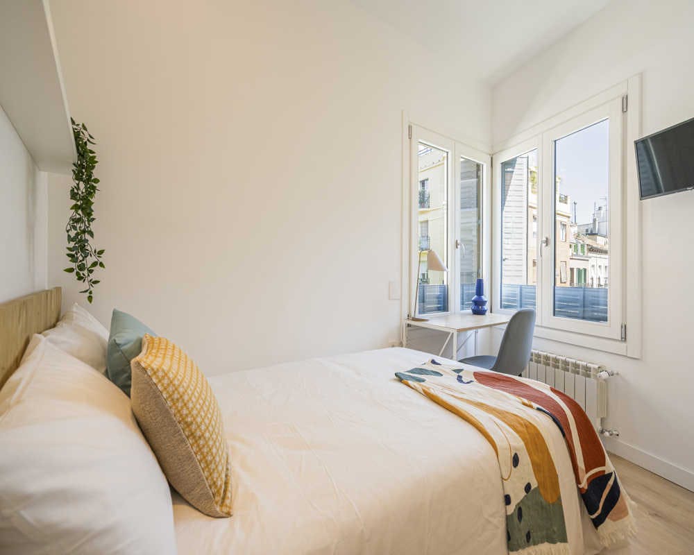 Calle de Alburquerque, Madrid preview