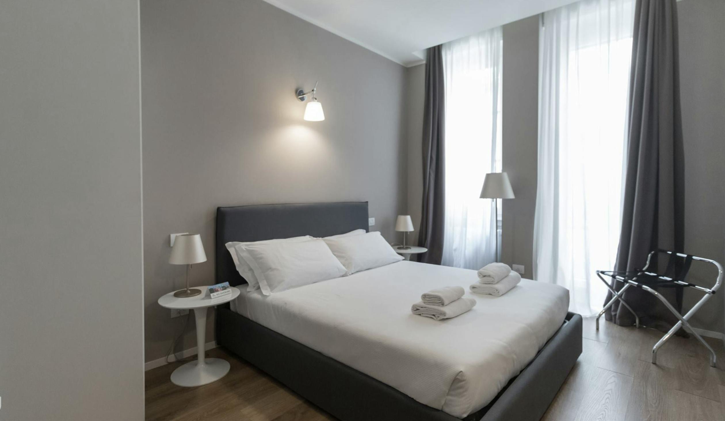 Via Carlo Freguglia, Milan preview