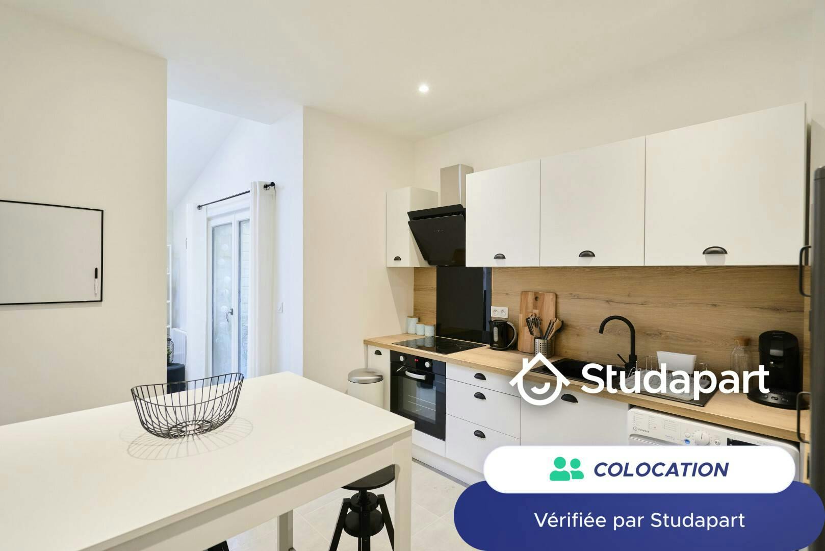Private room for rent on Rue de Pologne, Lille - Plus