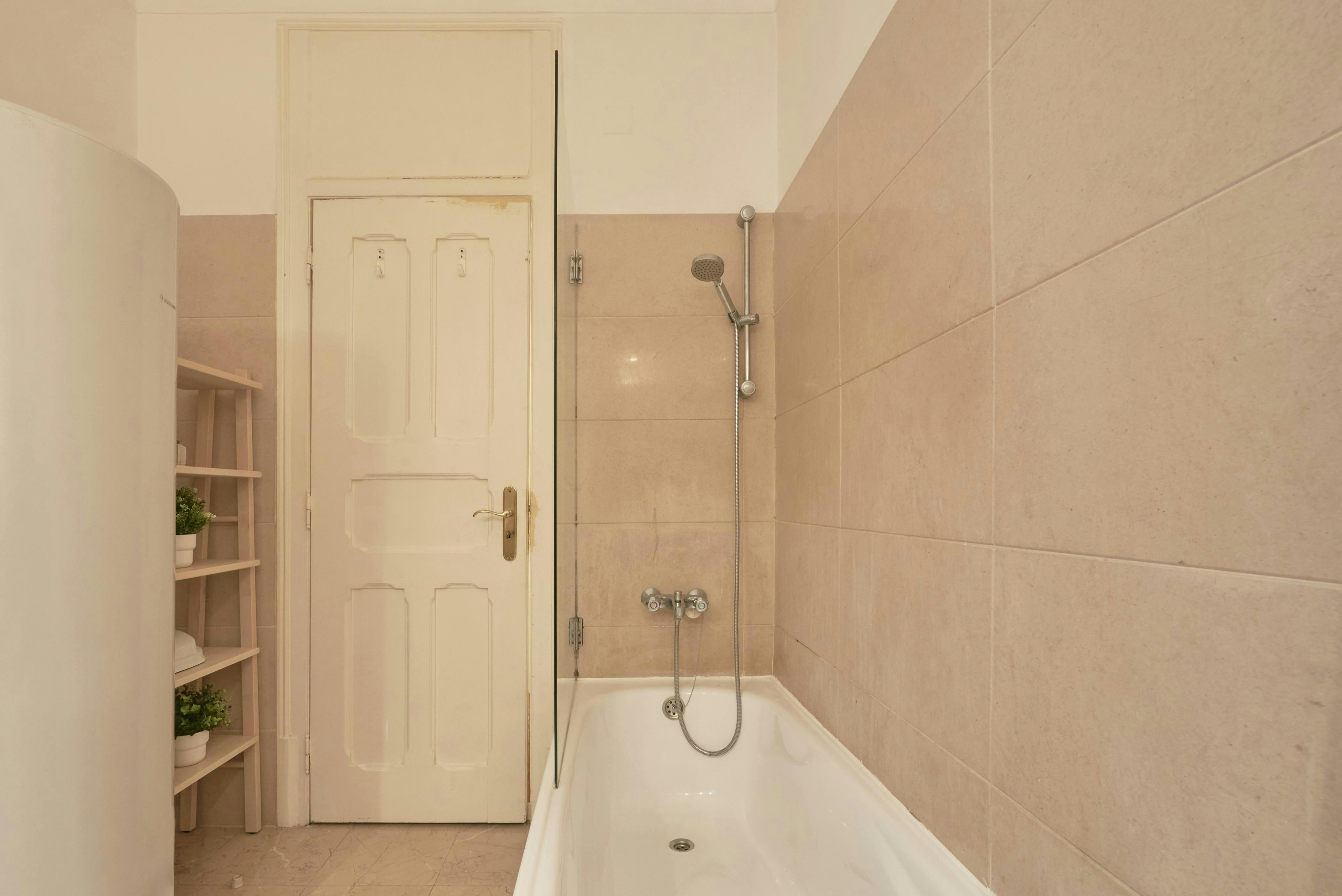 Apartment Lisbon, 100m² — photo 7