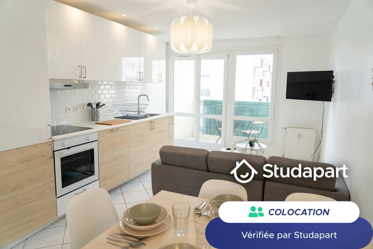 Private room for rent for €430 per month in Hérouville-Saint-Clair, Boulevard des Belles Portes