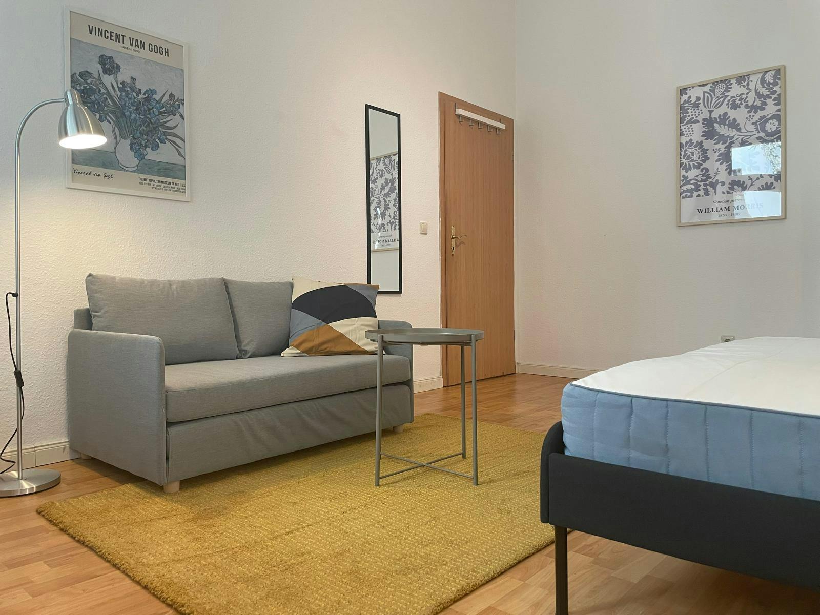 preview gallery tile