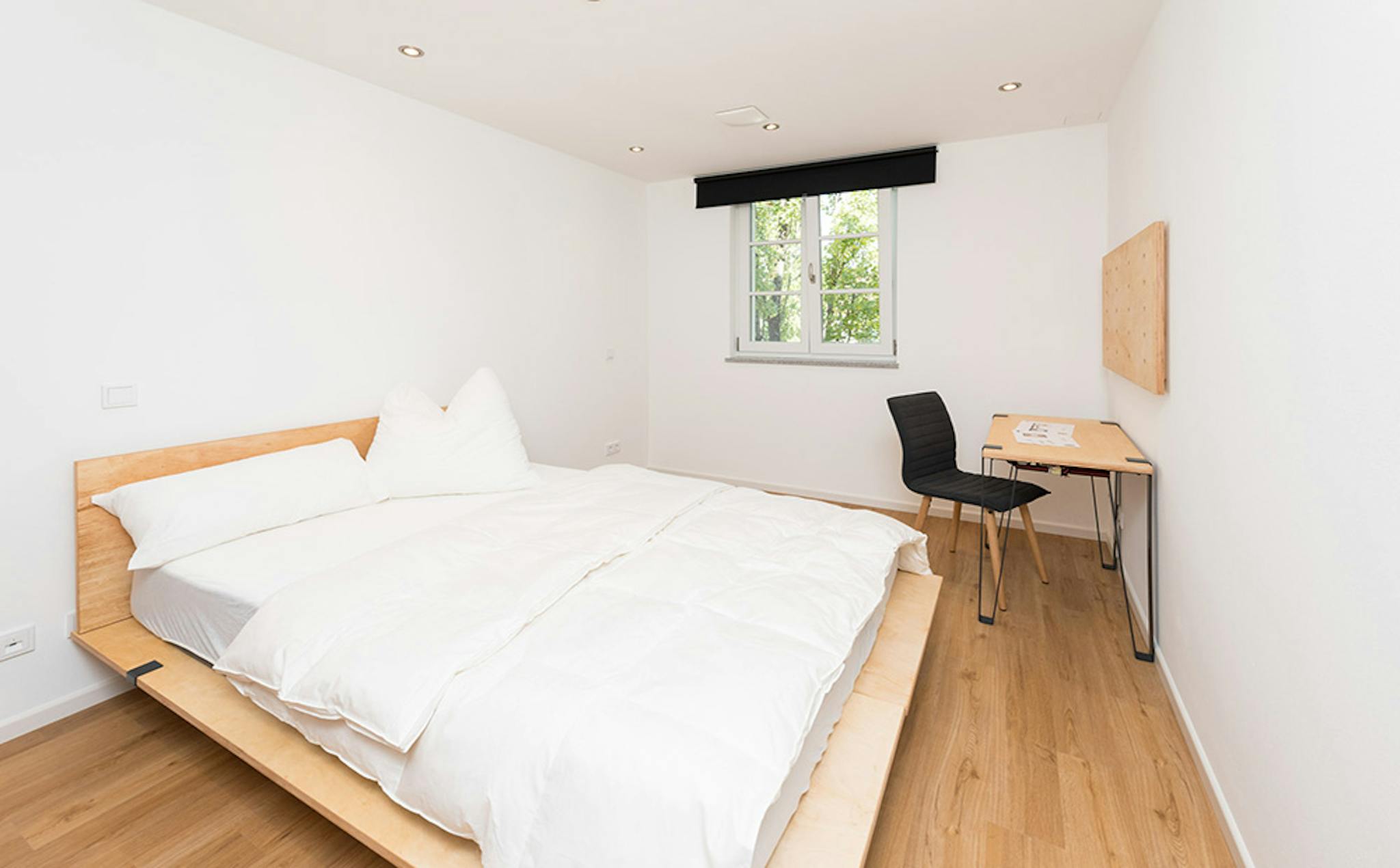 Schmied-Kochel-Straße, Munich preview