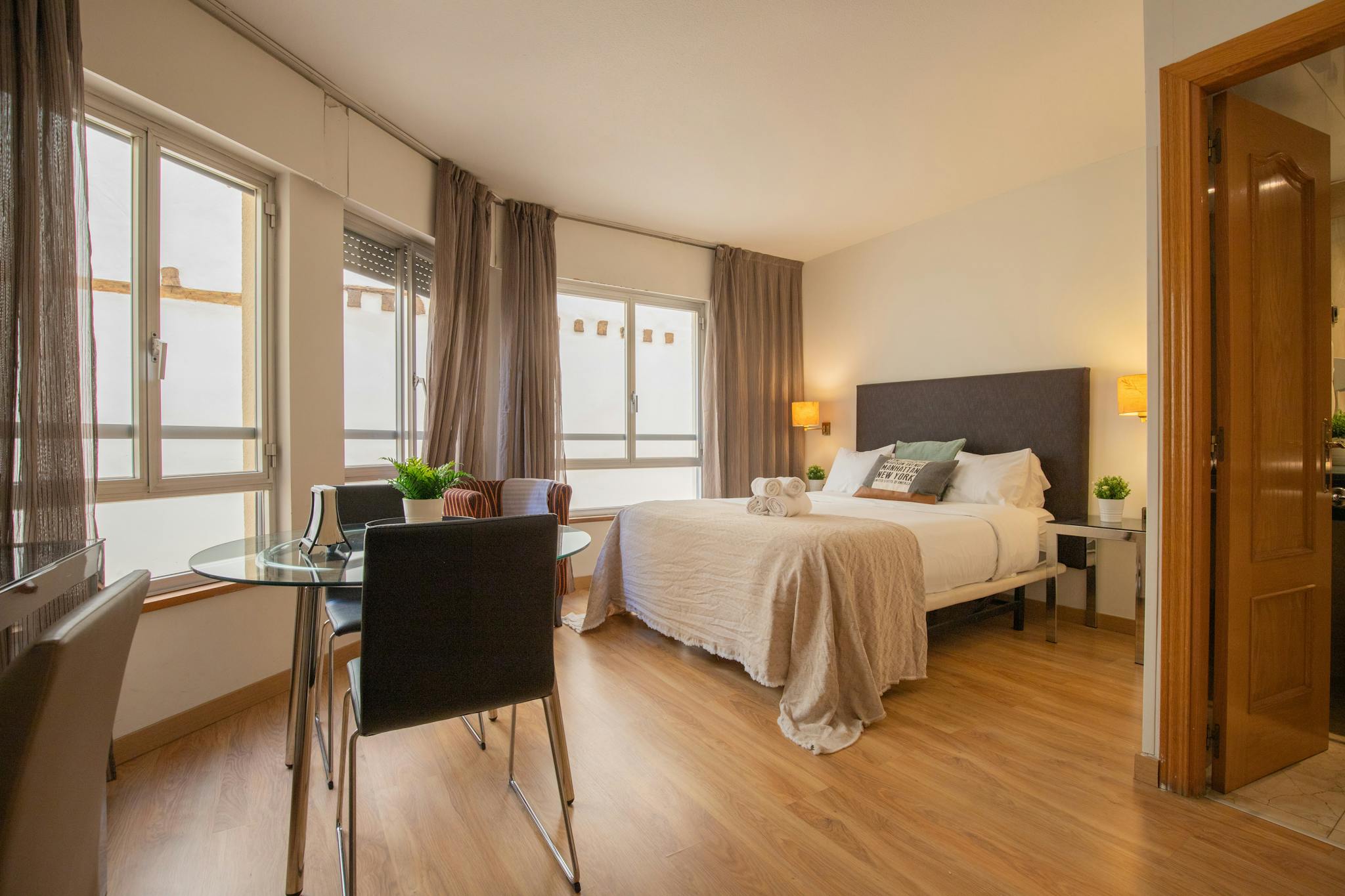 Calle de Leganitos, Madrid preview