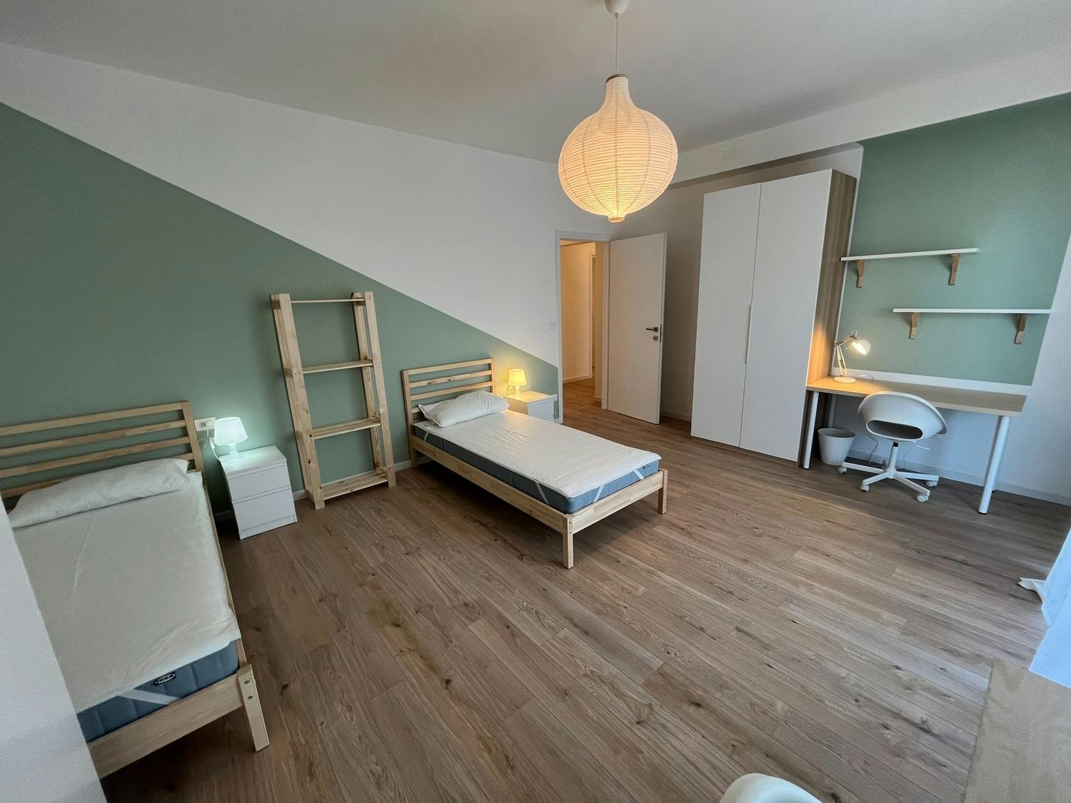 Double room Padova, 1 bed, 24m² — photo 1