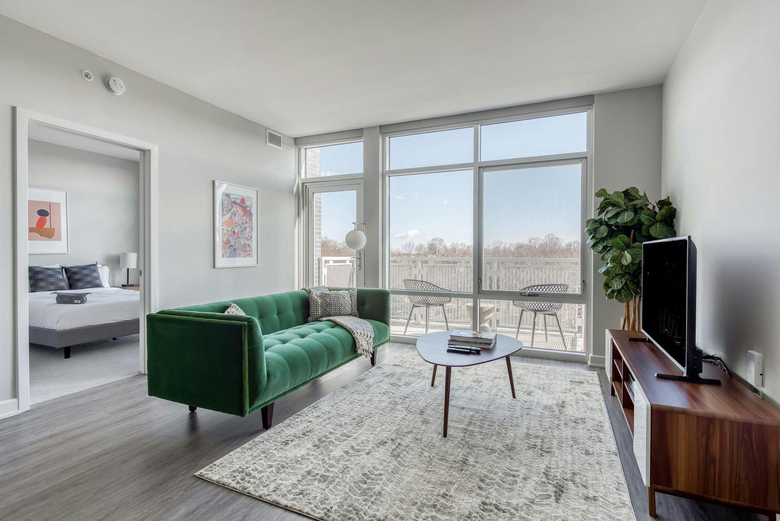 Apartamento en alquiler por $4,411 al mes en McLean, Birdwood Ave